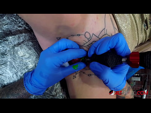 ❤️ Extremamente tatuada, a brasa Sully Savage fez uma tatuagem no seu clítoris Pornuts em pt.assay-define-smartlink.ru ️❤
